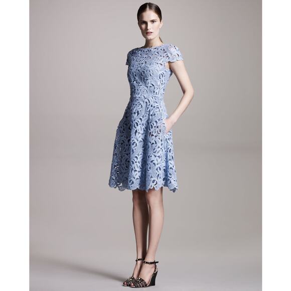 VALENTINO RUNWAY BLUE LACE COCKTAIL DRESS - Picture 1 of 10